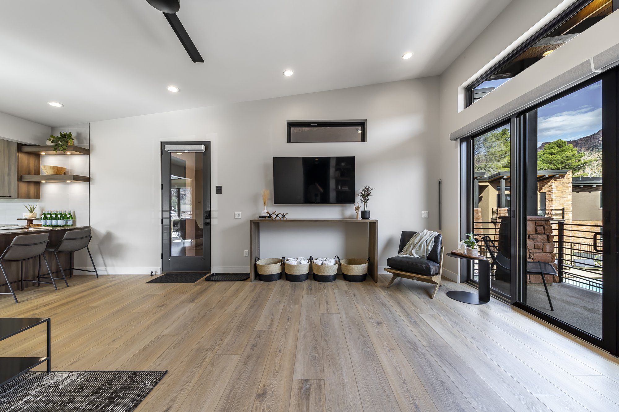 Johnson Mountain Villa 003
